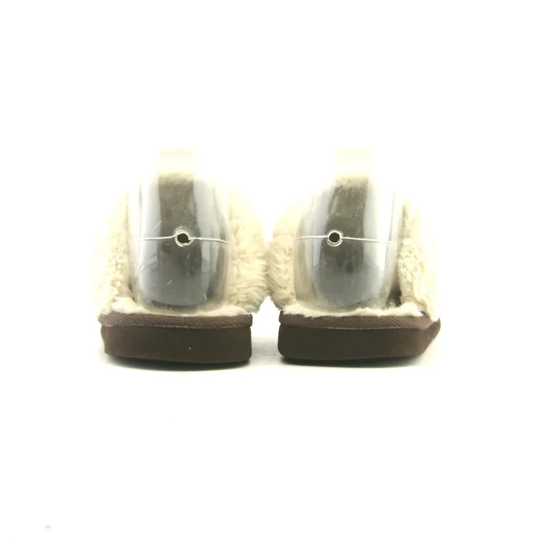 MINNETONKA  MOCCASINS CHESNEY SCUFF