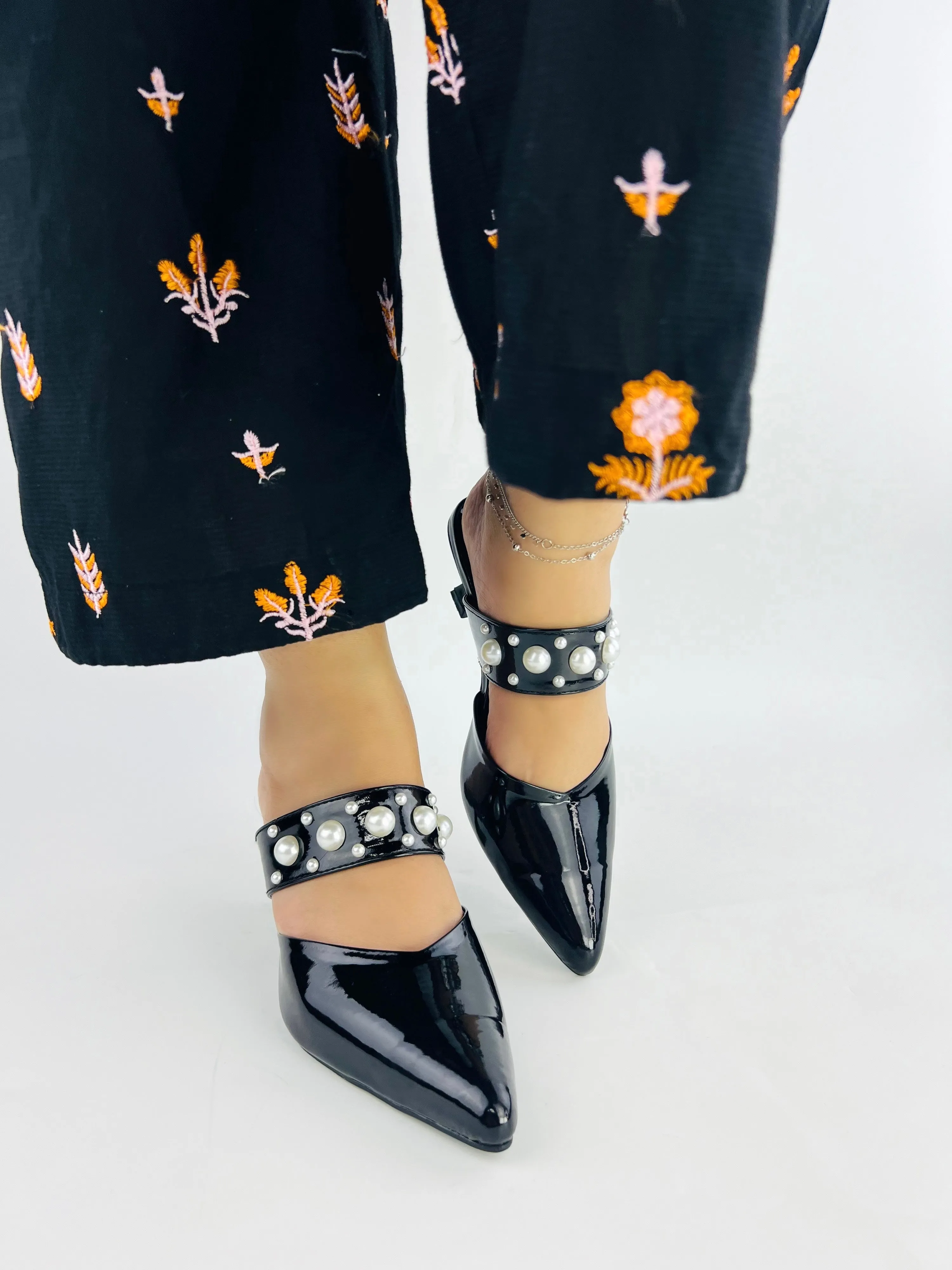 Spunkz Shiny Black Pearls Decor Pointed Toe Open Back Mules