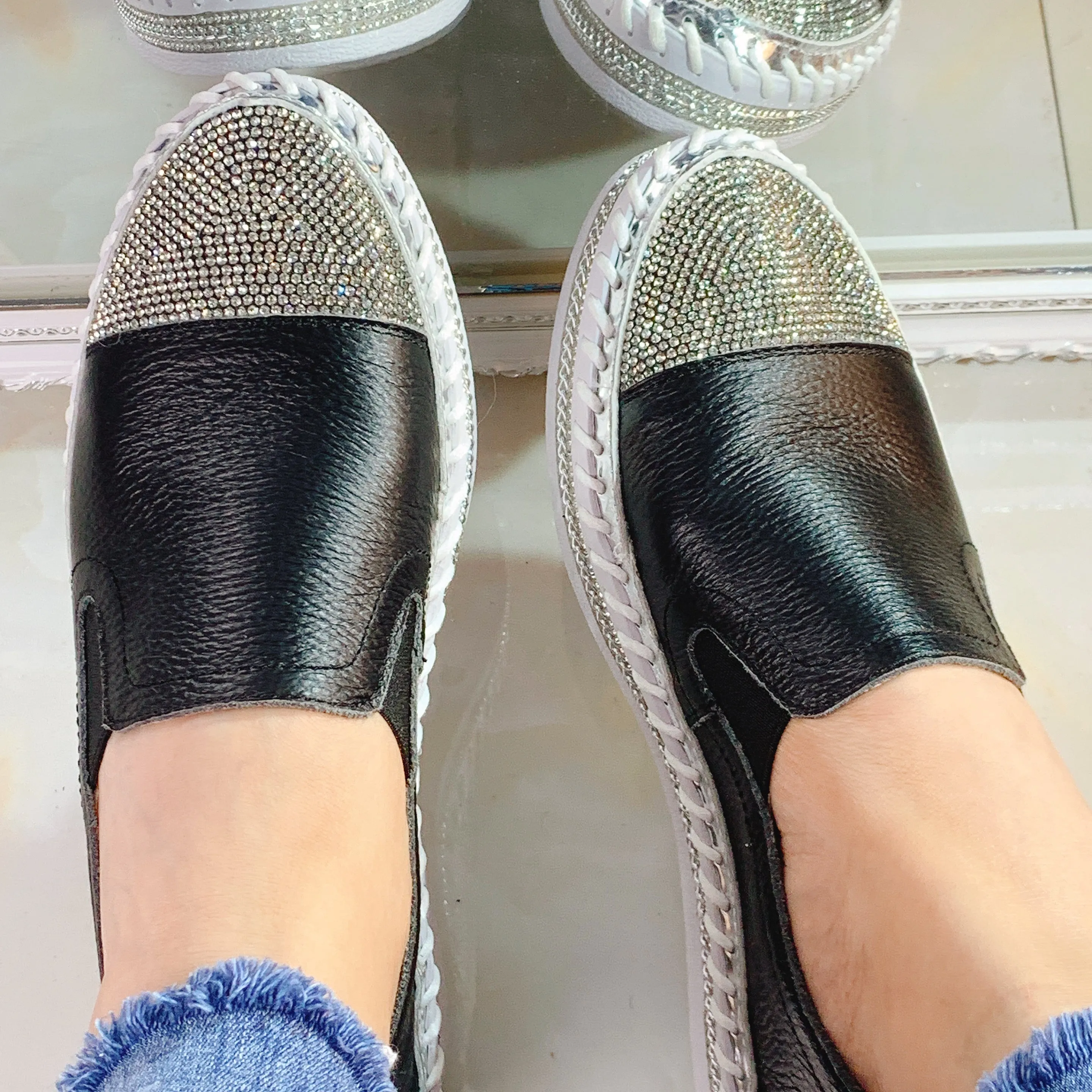 Woman Leather Moccasins