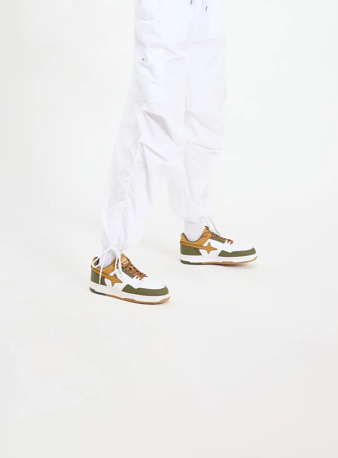 X Lows PINECONE